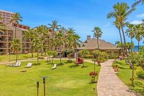 Property grounds - Kaanapali Shores 213: OceanFront Resort w/ December Availability! (Lahaina)