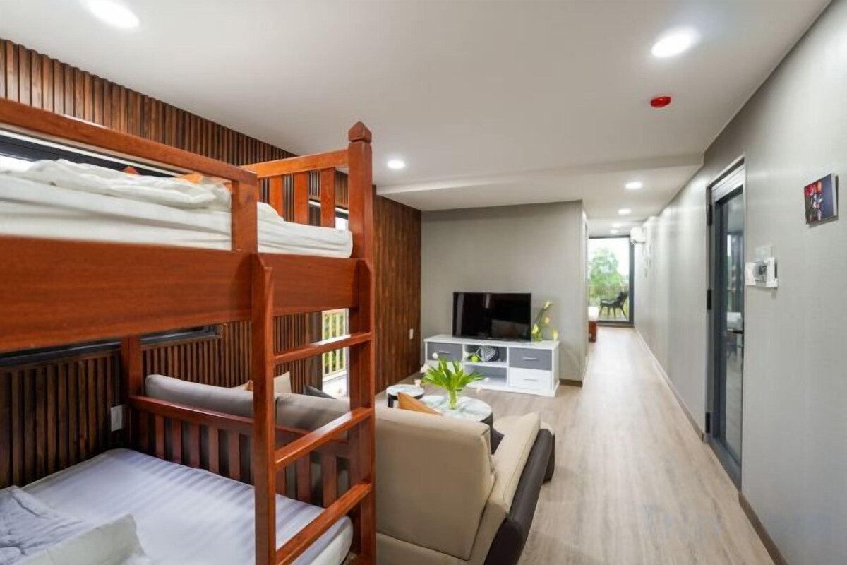 Roupas de cama antialérgicas, frigobar, quartos à prova de som