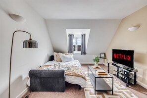 1 Schlafzimmer, Bügeleisen/Bügelbrett, Reisekinderbett, kostenloses WLAN