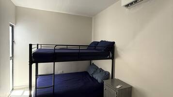 2 bedrooms, iron/ironing board, WiFi, bed sheets