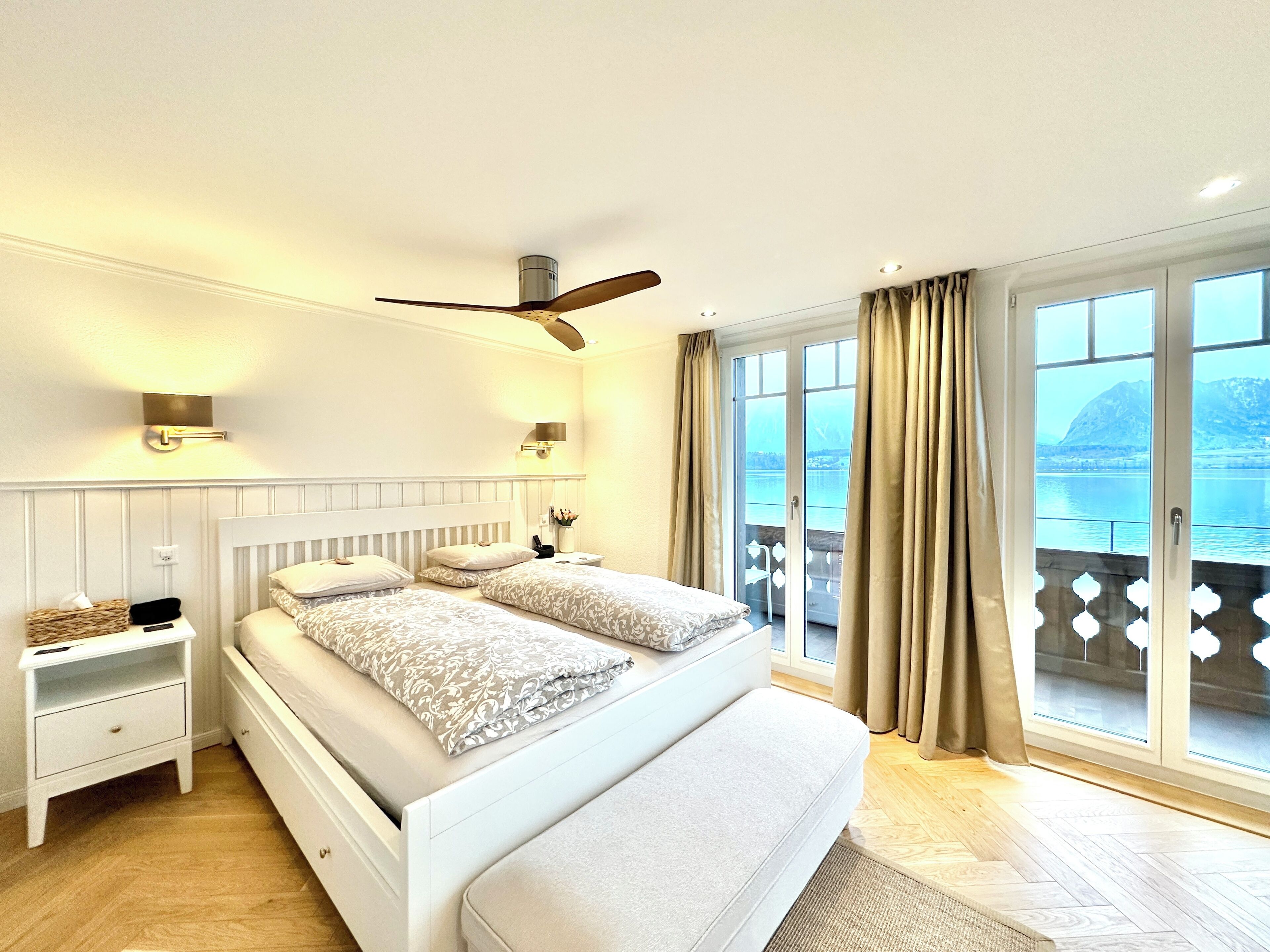 Doppelzimmer Superieur - frontale Seesicht, privater Balkon | Free WiFi, bed sheets