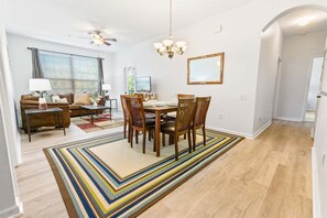 Interior - Last Minute Disney Getaway! Themed Bedrooms & Private Balcony. Book Now! #119847 (Orlando)