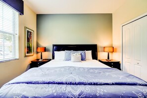 6 bedrooms, iron/ironing board, WiFi, bed sheets - Last Minute Disney Getaway! Luxury Villa with Private Pool & Game Room. Book Now! #119727 (Orlando)