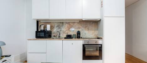 1 soverom, strykejern/-brett, wi-fi (inkludert) og sengetøy