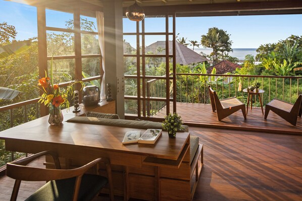 デザイン ツリーハウス | リビング エリア