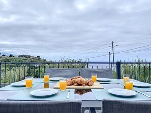 單棟房屋 | 3 間睡房、書桌