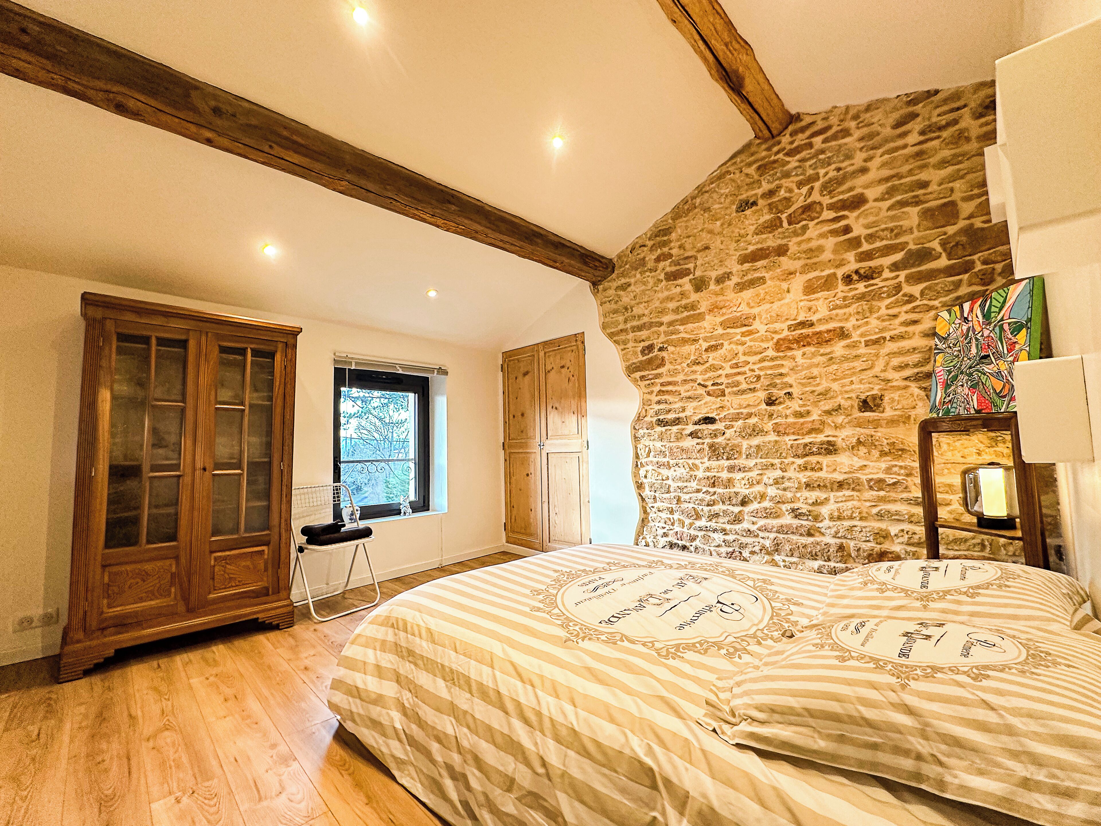 5 Schlafzimmer, Bügeleisen/Bügelbrett, WLAN, Bettwäsche