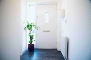 Interior - 3 BEDS NEAR CITY CENTER & MAN CITY STADIUM (Manchester)