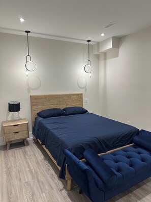 6 chambres, fer et planche à repasser, Wi-Fi, draps fournis