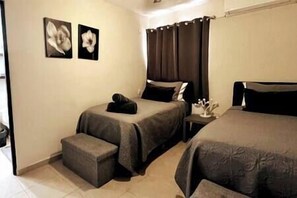 2 bedrooms, iron/ironing board, WiFi, bed sheets