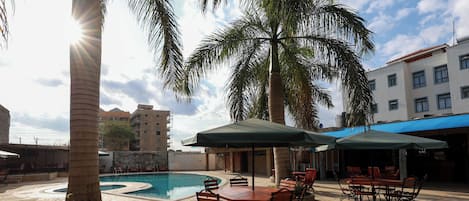 Outdoor pool, free cabanas, lifeguards on site