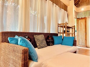 1 bedroom, WiFi, bed sheets -  Big Bali-Style Studio with Kitchen, 3 Min to Beach (Malay)
