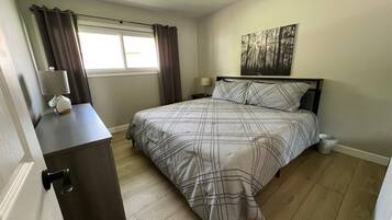 3 bedrooms, WiFi, bed sheets