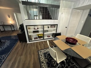 Dining - Spacious 4-bedroom family-friendly house in a beautiful suburb of San Antonio. (San Antonio)