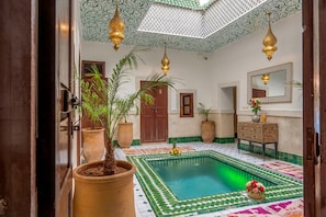 Udendørs pool