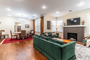 Smart TV, ping pong, books