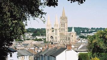 Room, 1 Bedroom, Smoking, Balcony | Exterior