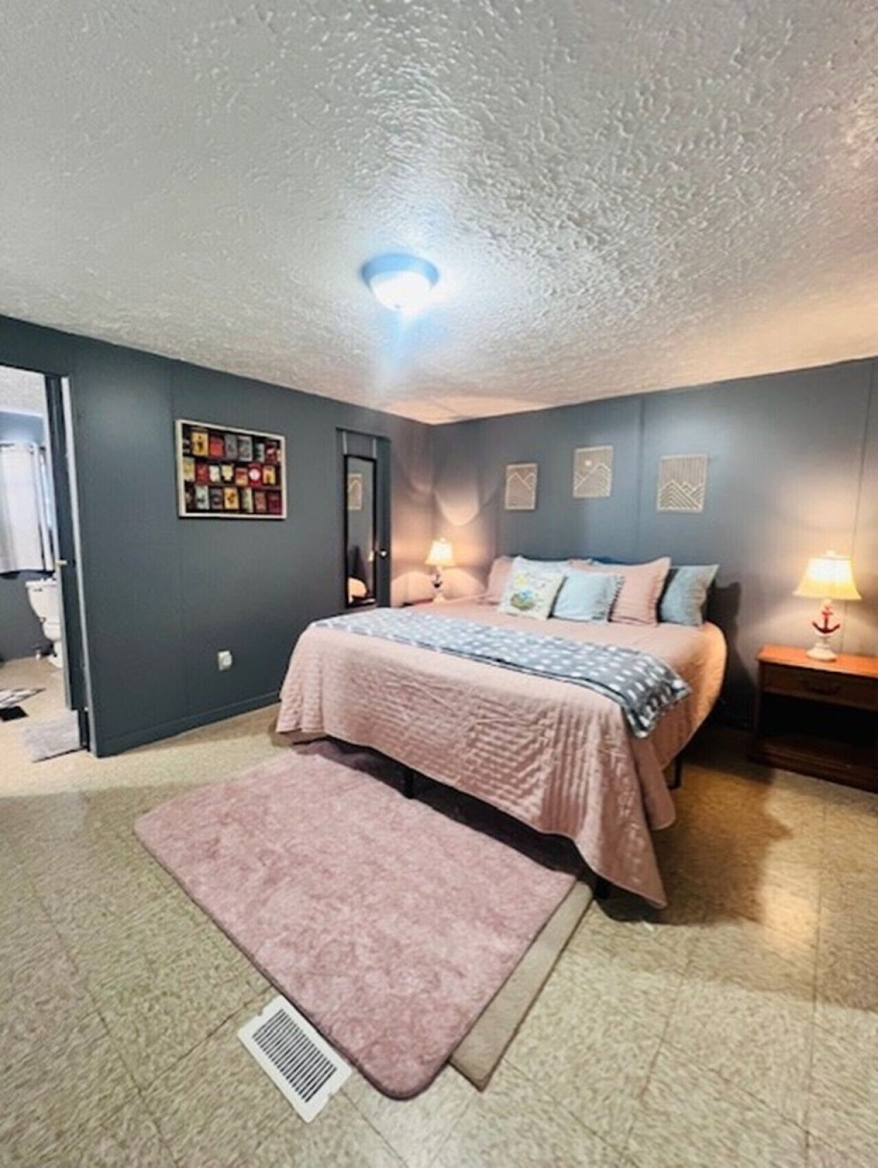 4 habitaciones y wifi gratis 