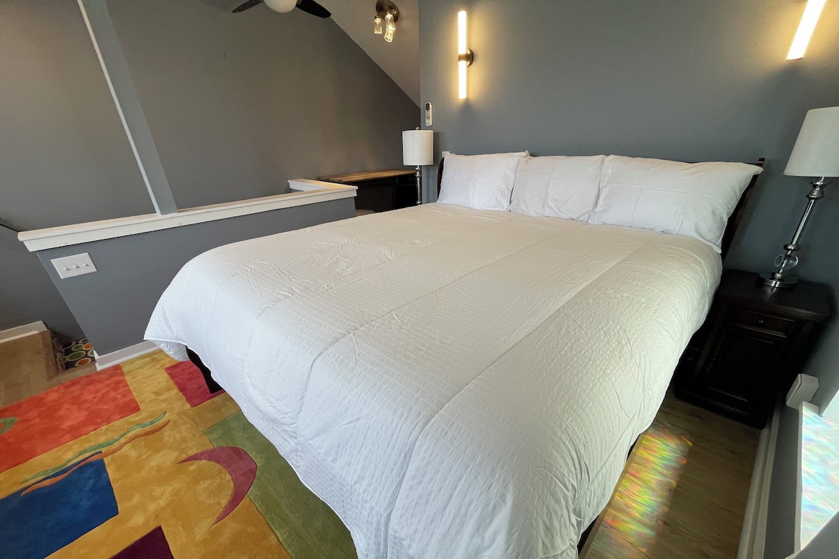 Iron/ironing board, free WiFi