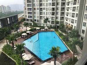 Pool - Masteri ThaoDien 1BR in Tower 5 (Ho Chi Minh City)