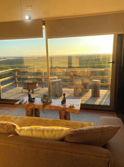 C - Tregualemu, comfortable cabins surfing 