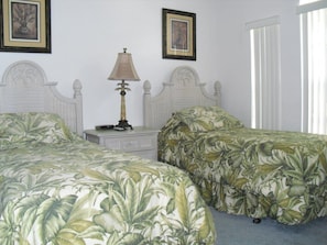 4 bedrooms, iron/ironing board, travel crib, free WiFi