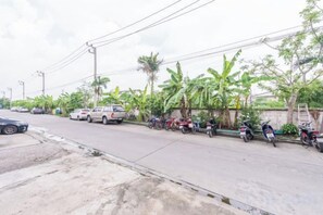 Unclassified image, 5 of 21, button - Freesia Bangphi Guest House (Bang Phli)