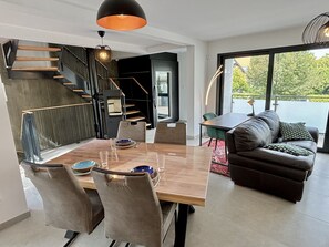 Interior - Designer flat with lovely terrace! (Eckbolsheim)