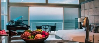 El Golden Cowry – Romantic Escape with Ocean Views