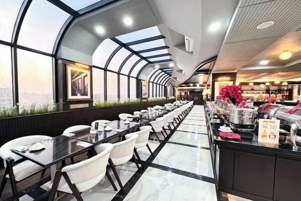 Restaurant - Galaxy Hotel Banjarmasin (Banjarmasin)