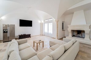 Älytelevisio, takka