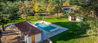 Maison Jospin - Eleven Bedroom Villa, Sleeps 18