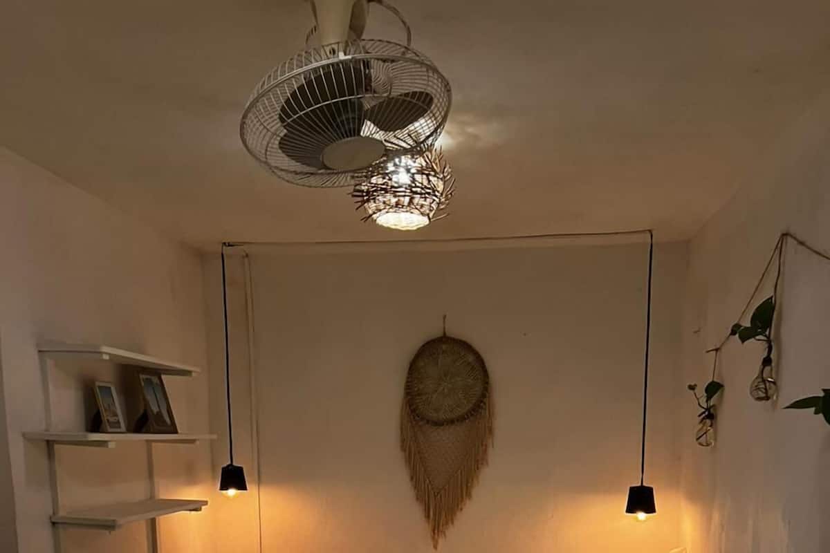 Comfort Bungalow, 1 Bedroom, Kitchen, Garden View | 1 bedroom, free minibar items, iron/ironing board, free WiFi