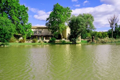 Mas Des Cevennes - Nine Bedroom Villa, Sleeps 18