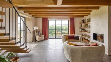 Smart TV, DVD player