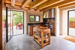 Interior - Le Grand Chene - Five Bedroom Villa, Sleeps 10 (Touffailles)