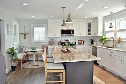 NEW Charming Walk to beach 2-bedroom Coastal Home