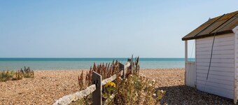 Sunshine House - Cinco Habitaciones Villa, Capacidad 11