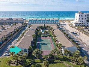Apartment, Mehrere Betten (Beachview 107) | Sportplatz