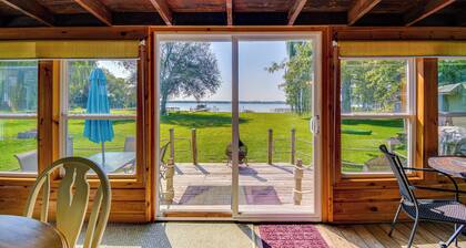 Cayuga Lake Cottage: Private Dock & Deck!