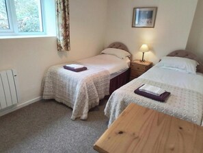 2 bedrooms, free WiFi, bed sheets