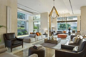 Unclassified image, 5 of 21, button - Somerset Berlian Jakarta (South Jakarta)