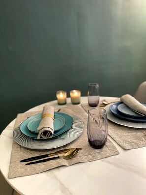 Dining - Beautiful studio at the Naschmarkt, 5 minutes from the center and in an absolutely quiet location (Wien)