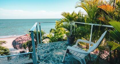 Escape to Paradise Beachfront Suites at Panama's Premier Hotel Conch Suite