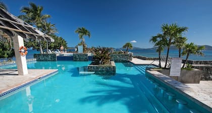 Sapphire Beachfront, Step Right to the Beach, WIFI, Great Views Generator