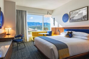 Room, 1 King Bed, Mountain View | Mountain view