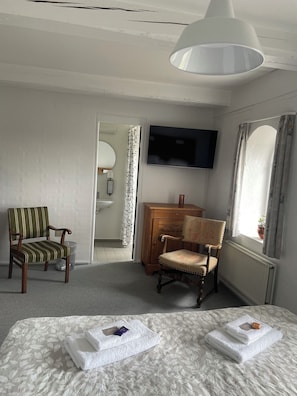 Superior-Doppelzimmer, Blick auf den Innenhof