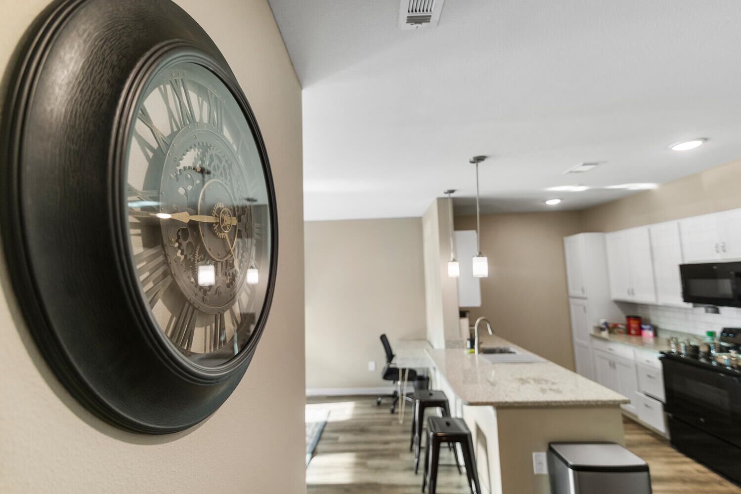 تفاصيل الفندق من الداخل