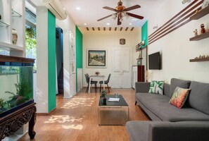 Living area - Tranquil Retreat in Center Old Quarter

 (HaNoi)