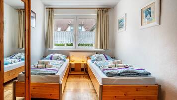 2 Schlafzimmer, Bügeleisen/Bügelbrett, kostenloses WLAN, Bettwäsche